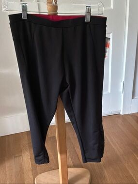 Black Women's Exercise Capris